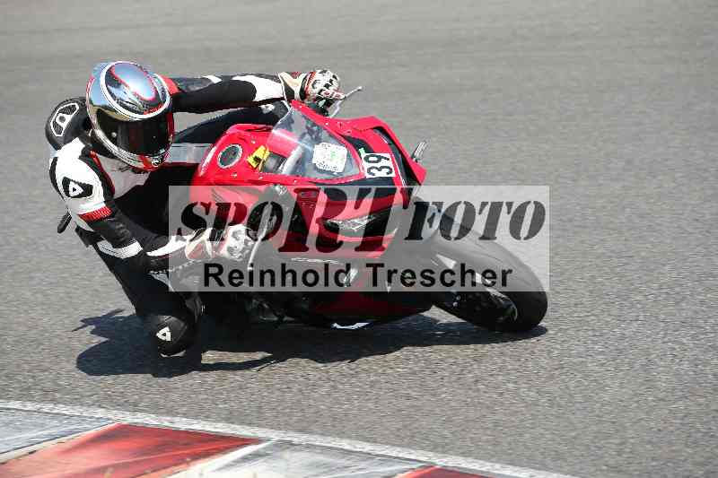 /Archiv-2023/28 05.06.2023 Moto Club Anneau du Rhin/vert-medium/39-2